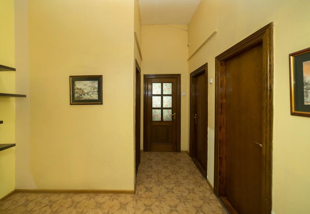 Cozy Apartment In Centre Of Kiev Екстериор снимка