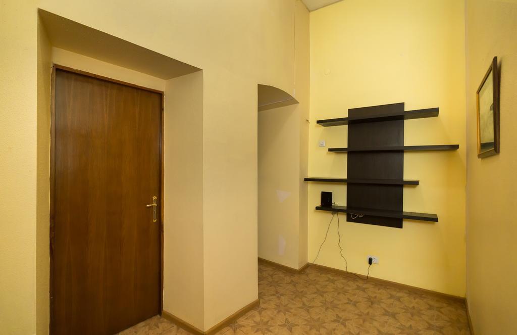 Cozy Apartment In Centre Of Kiev Екстериор снимка